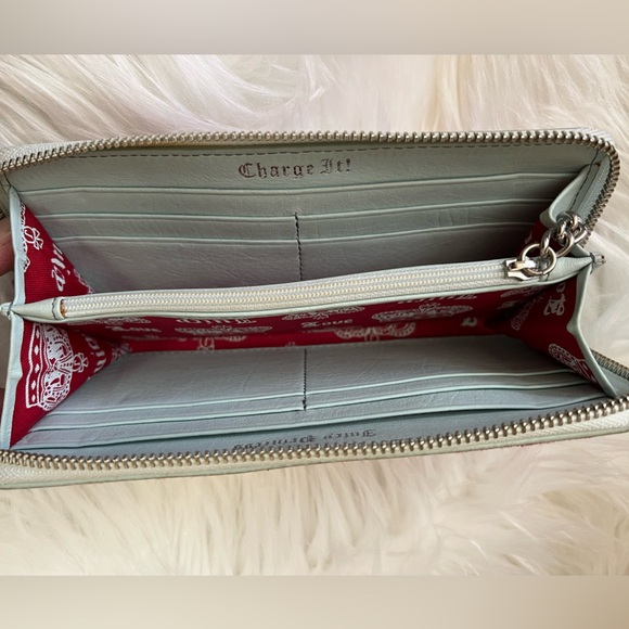 SOLD - Picture 3 of 8